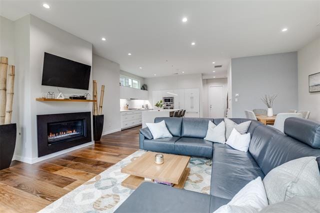 property at 3589 Dorothy Ave
