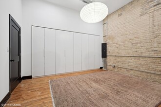 1834 W North Ave in Chicago, IL - Building Photo - Building Photo
