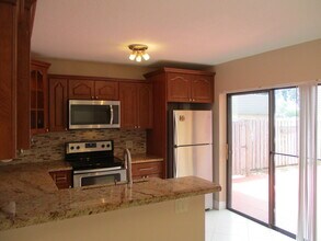 724 7th Way in West Palm Beach, FL - Building Photo - Building Photo