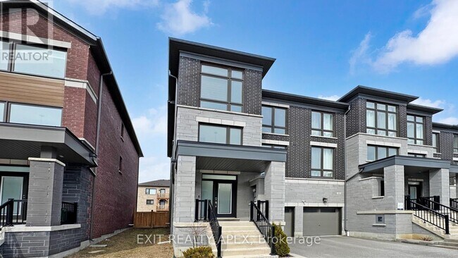 55 Douet Ln in Ajax, ON - Building Photo - Building Photo