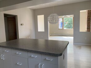 164 Webster St, Unit 1 in Boston, MA - Building Photo - Building Photo