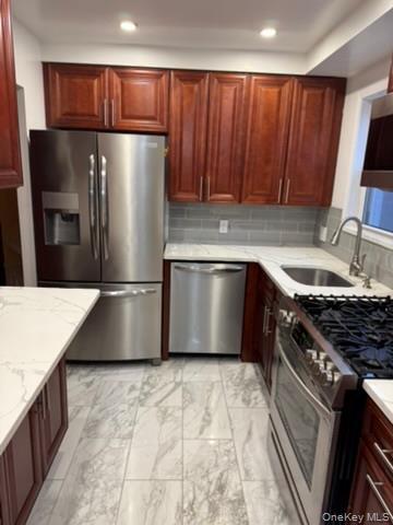 79-61 78th Ave in Queens, NY - Building Photo