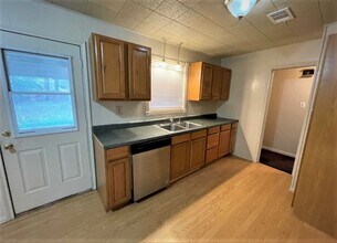 5030 Stardust Dr in Beaumont, TX - Building Photo - Building Photo