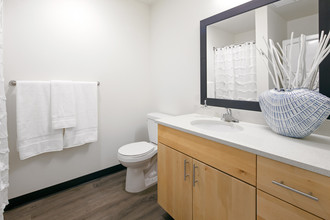 Montessa Apartments in Portland, OR - Building Photo - Interior Photo