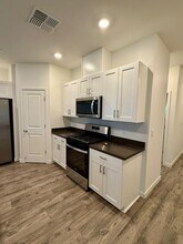 1682 Almondwood Dr in Orland, CA - Building Photo - Building Photo