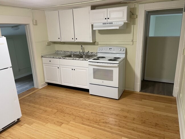 22 Latham Ct, Unit 22 Latham Ct in Burlington, VT - Foto de edificio - Building Photo