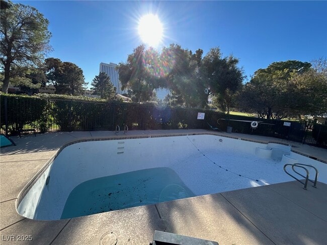 property at 596 Tam O Shanter