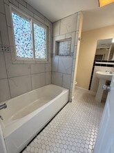 3817 Rilma Ave in Sarasota, FL - Building Photo - Building Photo