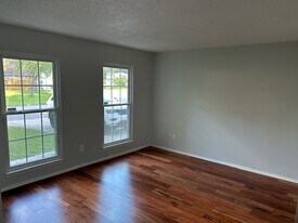 957 Banyan Dr in Virginia Beach, VA - Building Photo