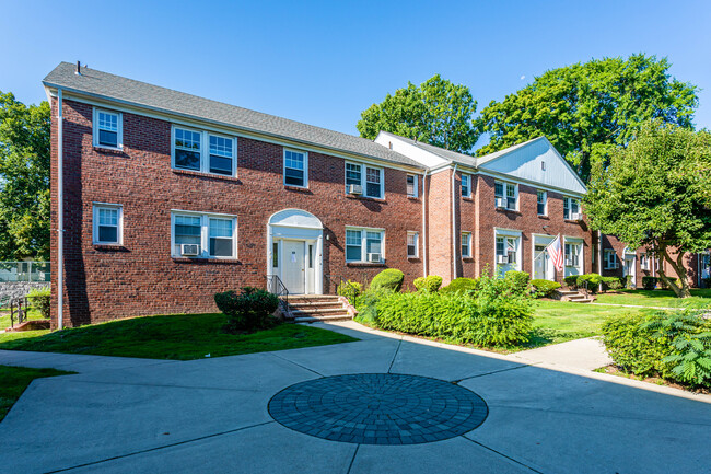 Maple Gardens Apartments