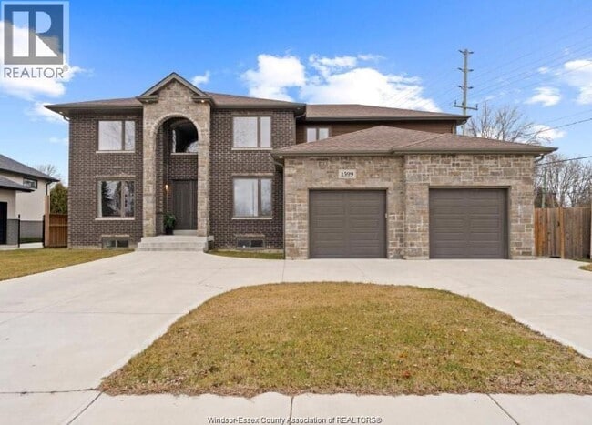 property at 1599 Outram Ave