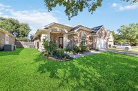 14010 Mohave Way Dr in Cypress, TX - Foto de edificio - Building Photo