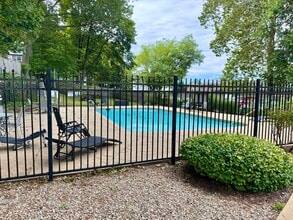 1 Linden St, Unit 11 in Norwalk, CT - Building Photo - Building Photo