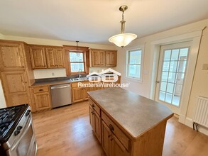 15182 County Rd 40 in Carver, MN - Building Photo - Building Photo