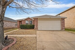 5153 River Rock Blvd in Fort Worth, TX - Building Photo