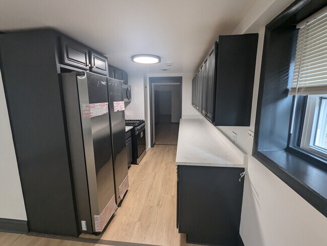 1457 W Foster Ave in Chicago, IL - Building Photo - Building Photo