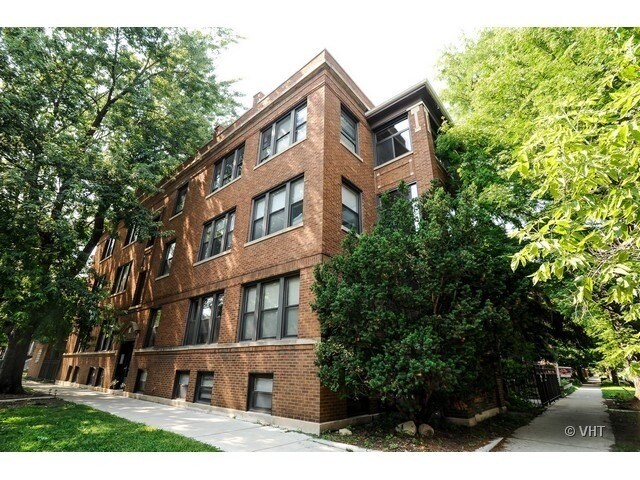 1702 W Summerdale Ave, Unit G in Chicago, IL - Building Photo