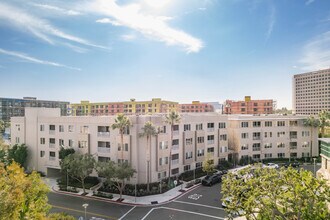 The Belverdere in Irvine, CA - Building Photo - Building Photo