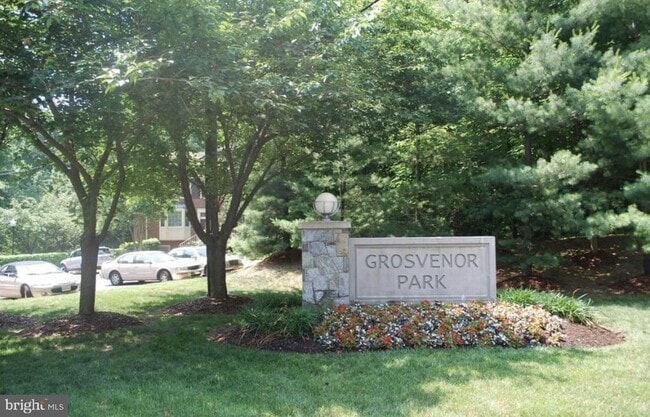 21 Englishman Ct in Rockville, MD - Building Photo - Building Photo