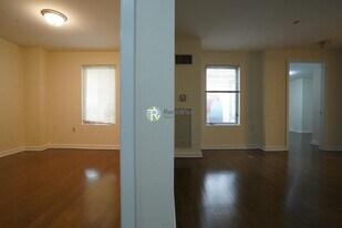 40 Boylston St, Unit 208 in Boston, MA - Building Photo