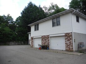 523 Terrace St in Meadville, PA - Building Photo