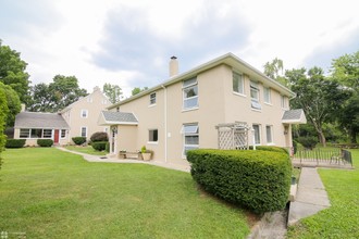 3305 Municipal Dr in Hokendauqua, PA - Building Photo - Building Photo