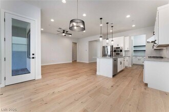 10261 Cosmic Latte Ct in Las Vegas, NV - Building Photo - Building Photo