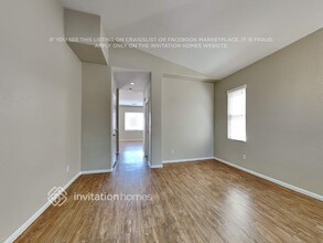 5282 Monterey Park Cir in Las Vegas, NV - Building Photo - Building Photo