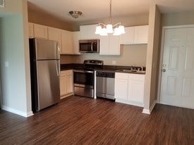 Village Crest in Smyrna, TN - Building Photo