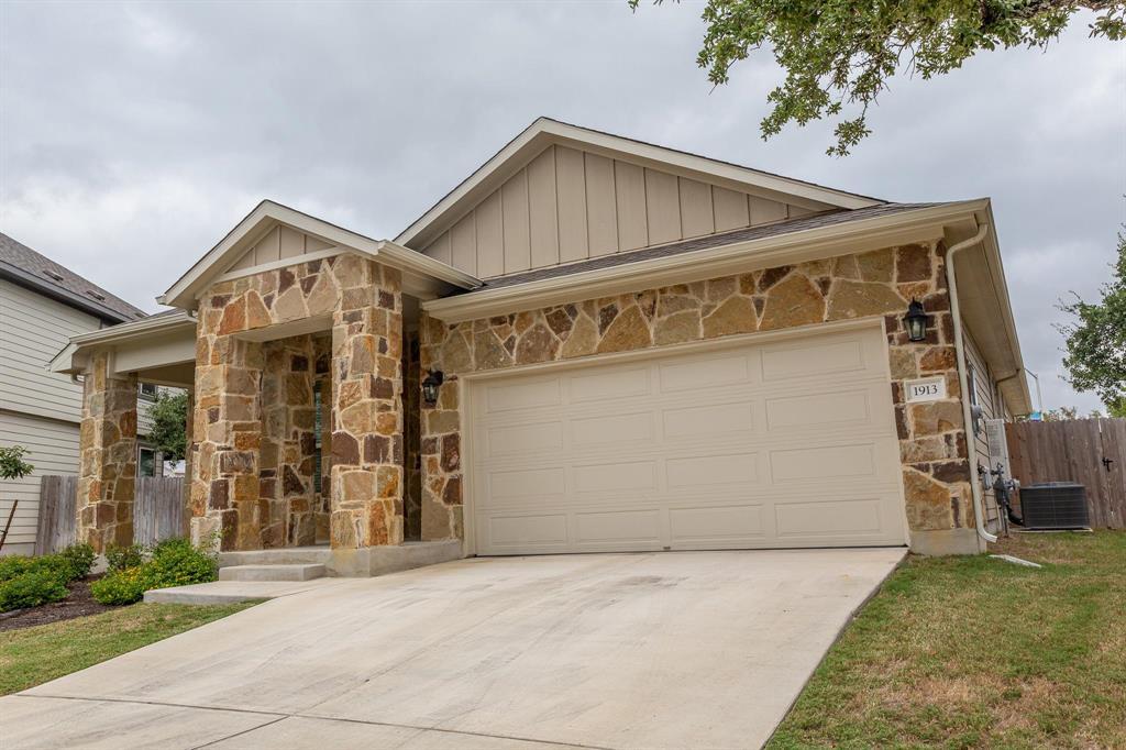 1913 Turtle Bay Loop in Leander, TX - Building Photo