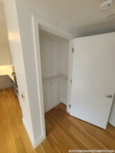 150 Camden St, Unit 401 in Boston, MA - Foto de edificio - Building Photo