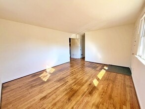 2912 Perlock Rd in Richmond, VA - Building Photo - Building Photo