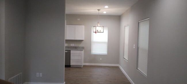 1517 Mardell St in San Antonio, TX - Building Photo - Building Photo