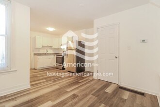 234 N Hobart St in Philadelphia, PA - Foto de edificio - Building Photo