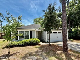 10120 Pontiac Dr in Jacksonville, FL - Building Photo