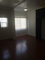 4726 4th Ave, Unit #16