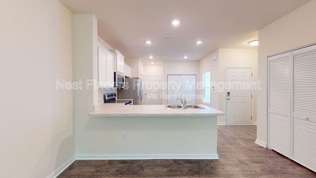 93 Scotch Pebble Dr in Jacksonville, FL - Building Photo - Building Photo