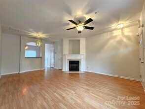 8223 Chaceview Ct in Charlotte, NC - Building Photo - Building Photo