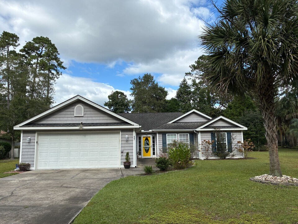 17 Calabash Dr in Carolina Shores, NC - Building Photo