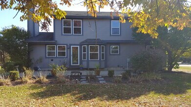 6946 Seafield Court in Westerville, OH - Building Photo - Building Photo