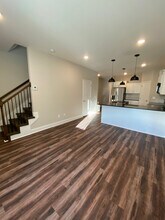 1040 Glenkirk Dr in Clarksville, TN - Building Photo - Building Photo