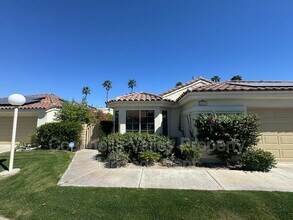 43584 Via Magellan Dr in Palm Desert, CA - Building Photo - Building Photo