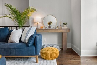 2045 Bellrick Rd NW in Atlanta, GA - Building Photo - Building Photo