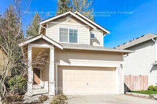 10207 184th Ave E in Bonney Lake, WA - Building Photo