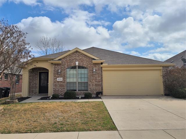 6256 Chalk Hollow Dr in Fort Worth, TX - Building Photo - Building Photo