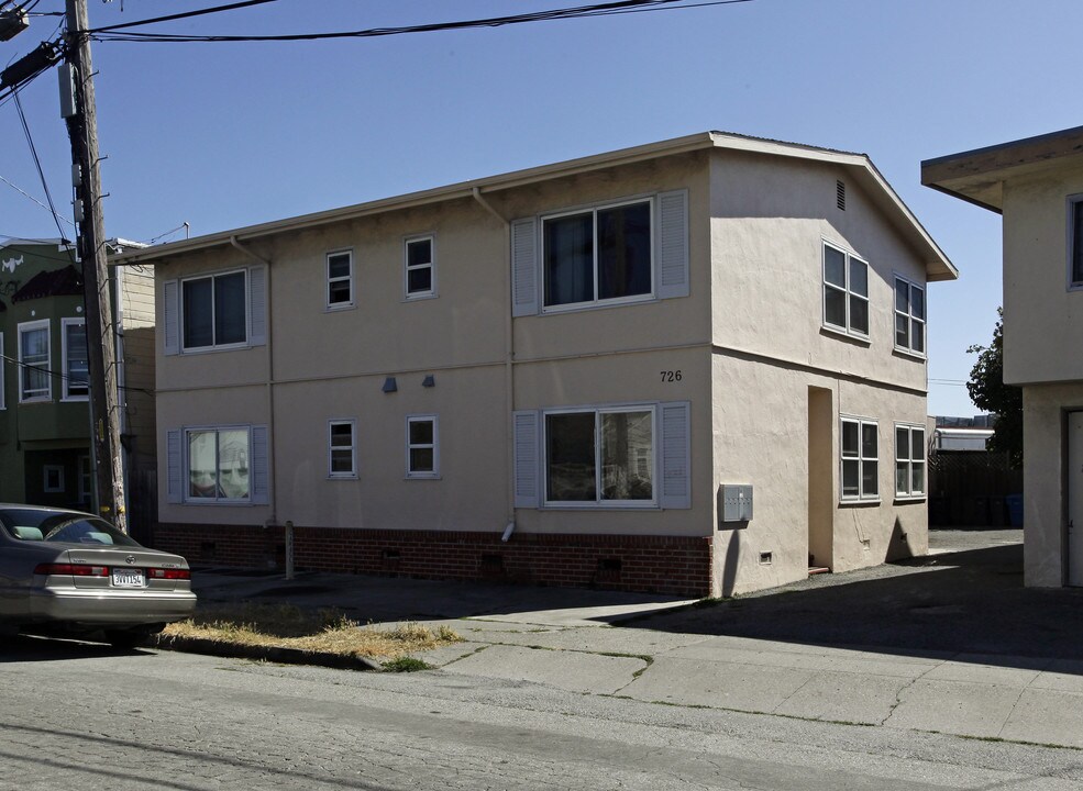 726 Mills Ave in San Bruno, CA - Building Photo