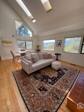 161 Kearney Ave in Sonoma, CA - Building Photo - Building Photo