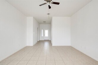 13720 Nelson Houser St in Manor, TX - Building Photo - Building Photo