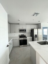 348 Banished Ave in North Las Vegas, NV - Building Photo - Building Photo