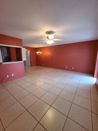 289 Camden L in West Palm Beach, FL - Building Photo - Building Photo